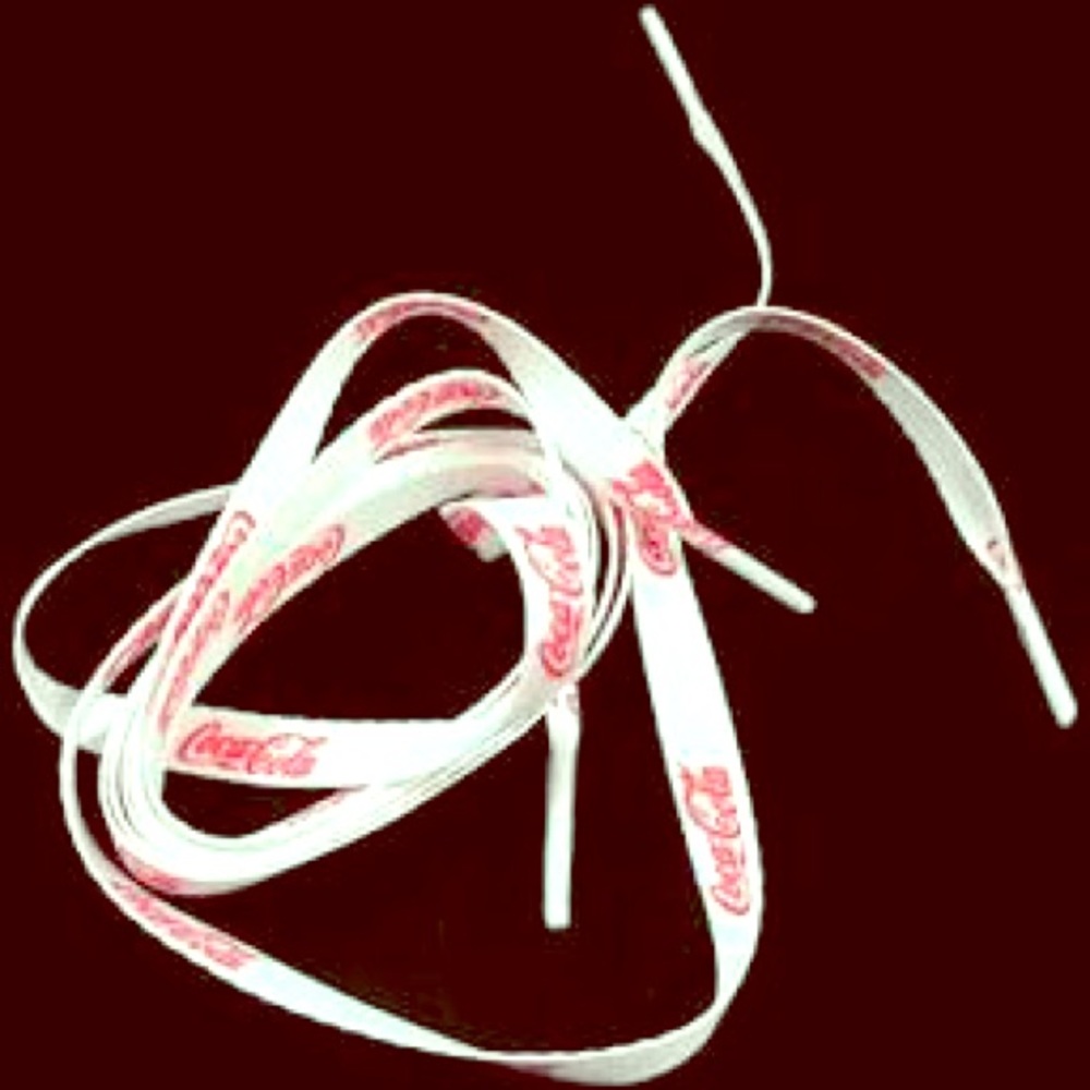 Coke shoe strings